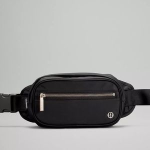 Lululemon Wanderlust Black Belt Bag
